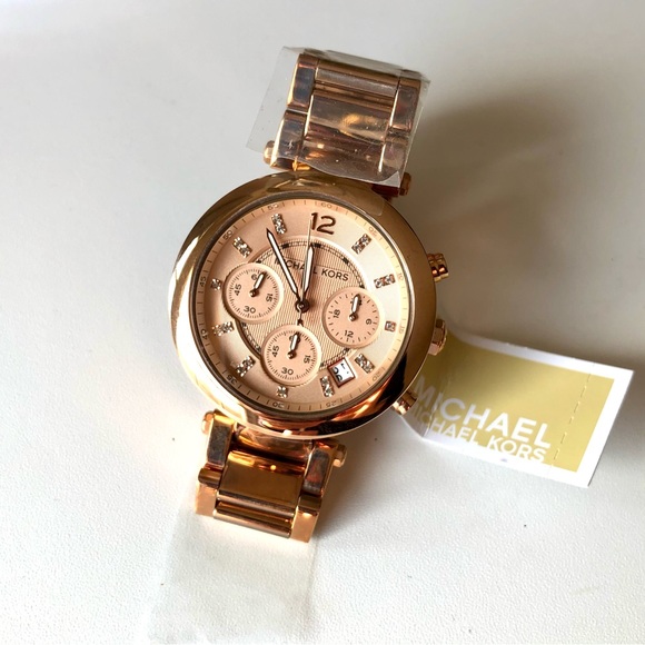 🤩💓Michael Kors women’s watch with crystal decor in rose gold finish - Picture 6 of 10